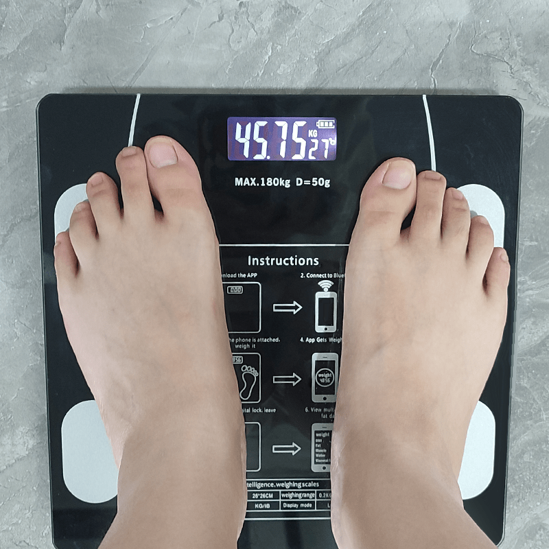 Smart Body Composition Scale with LED Display โ 12 Essential Measurements